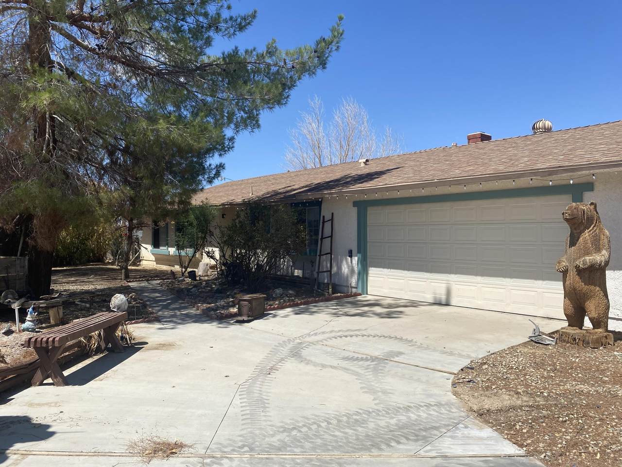 20539 Ave R - Photo 1