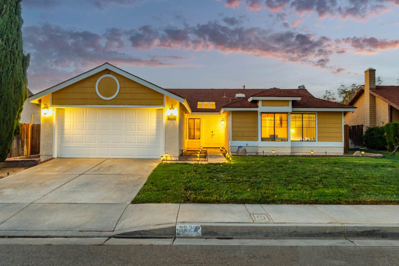 3825 Triton Drive - Photo 1