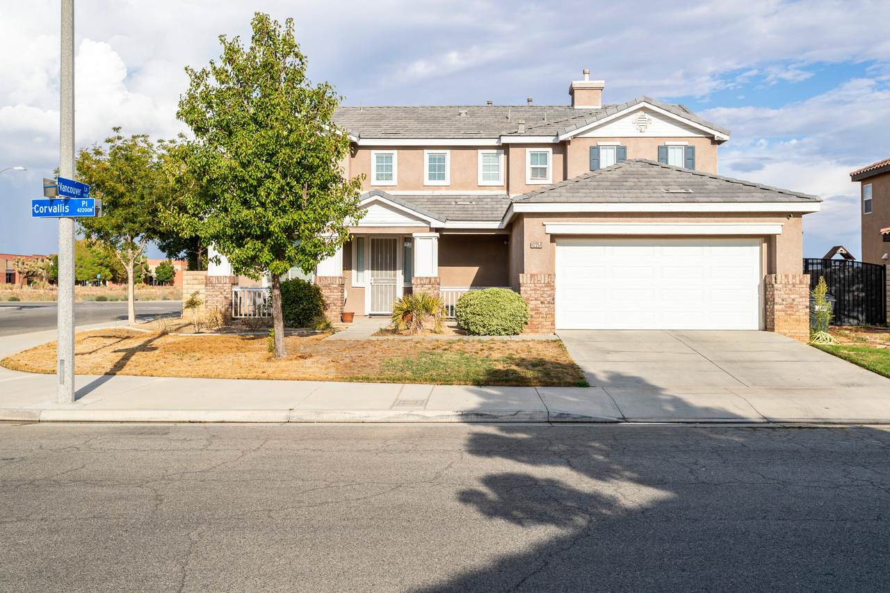 42254 Corvallis Place - Photo 1