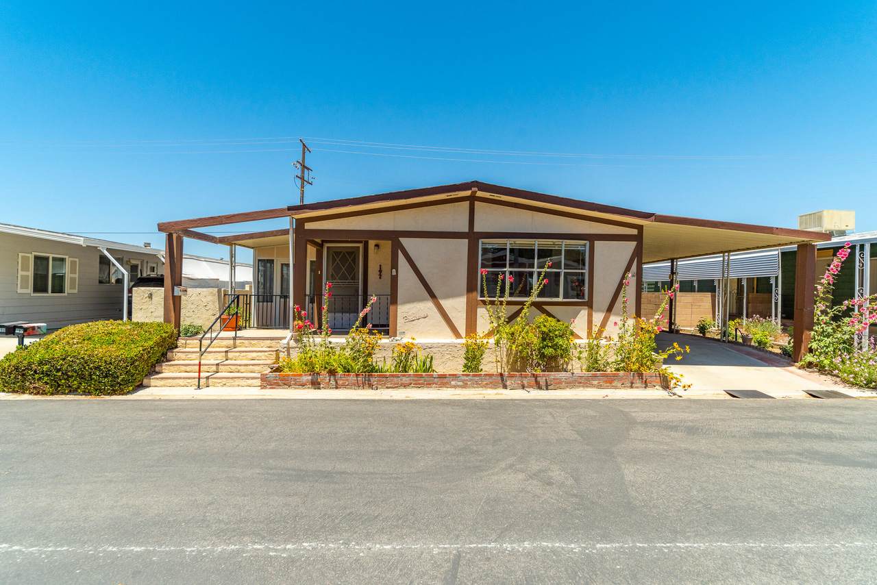 48303 20th Street - Photo 1