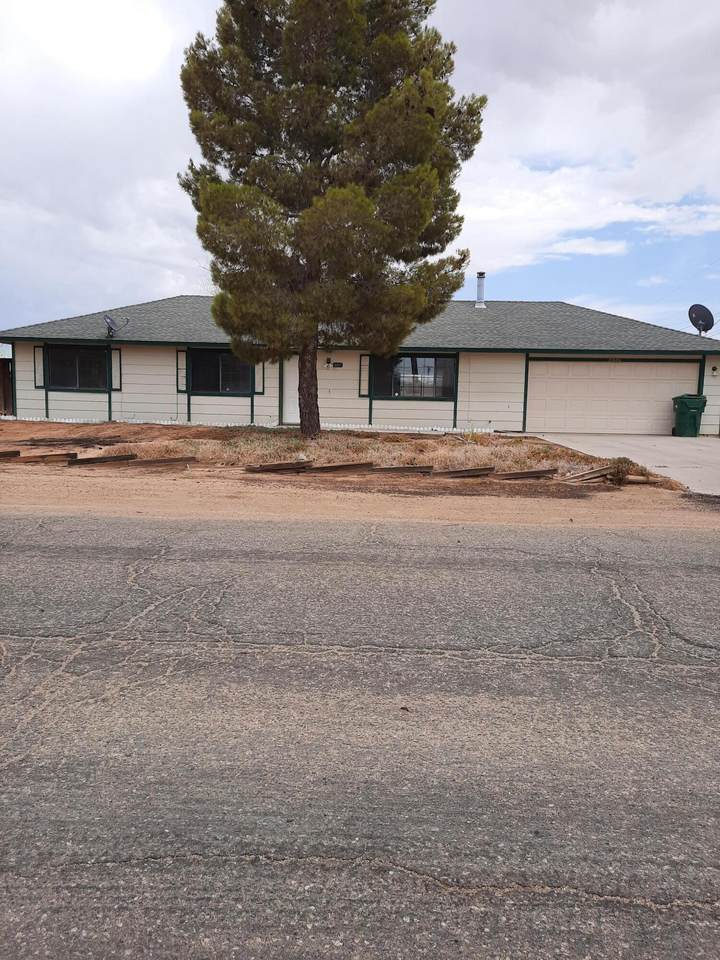 20684 90th Street - Photo 1