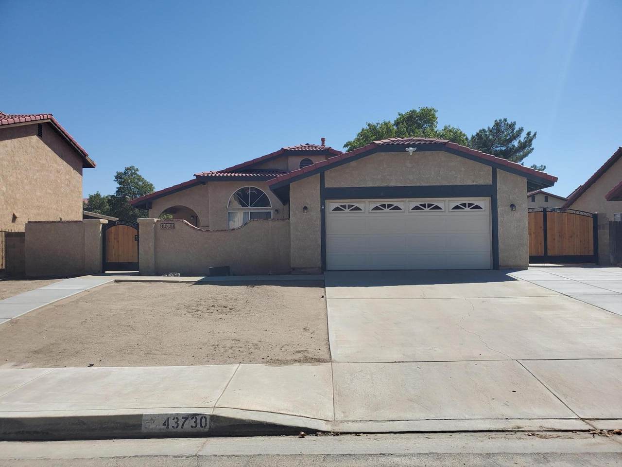 43730 Rogier Street - Photo 1