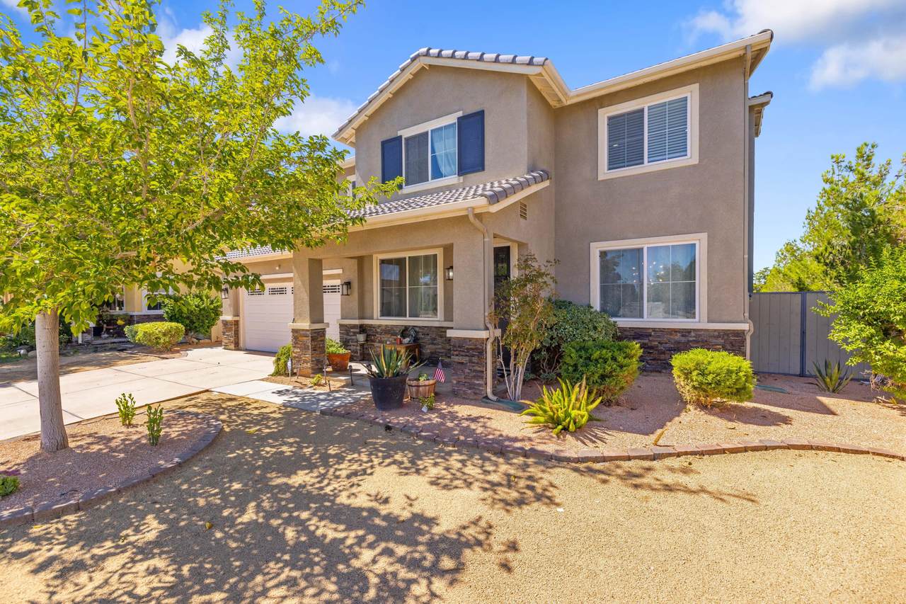 37561 Rockie Lane - Photo 1