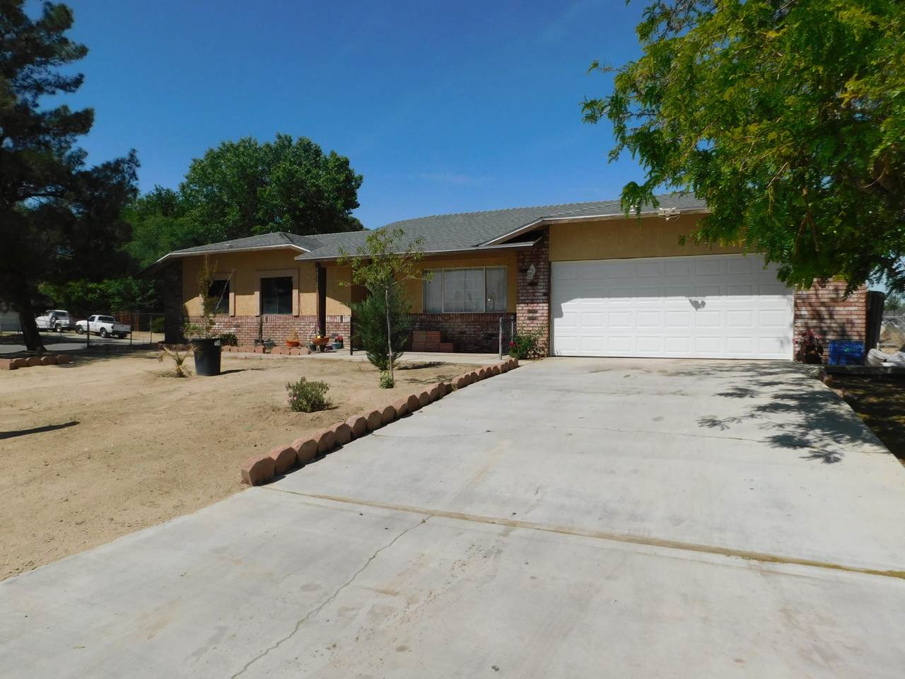 40111 179th Street - Photo 1