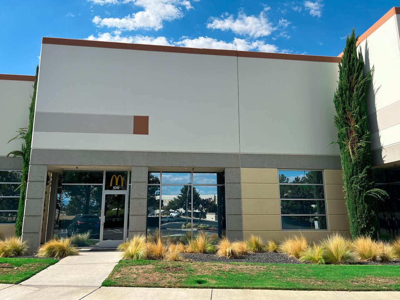 42913 Capital Drive - Photo 1