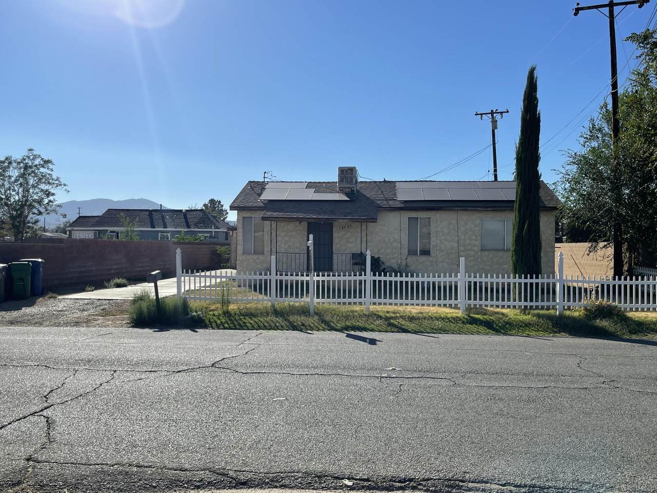 38625 12th Street - Photo 1