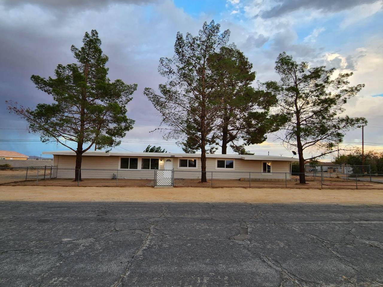 20800 Neuralia Road - Photo 1