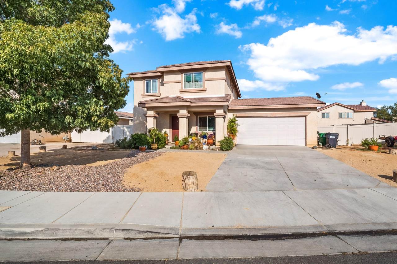 37016 Aztec Place - Photo 1