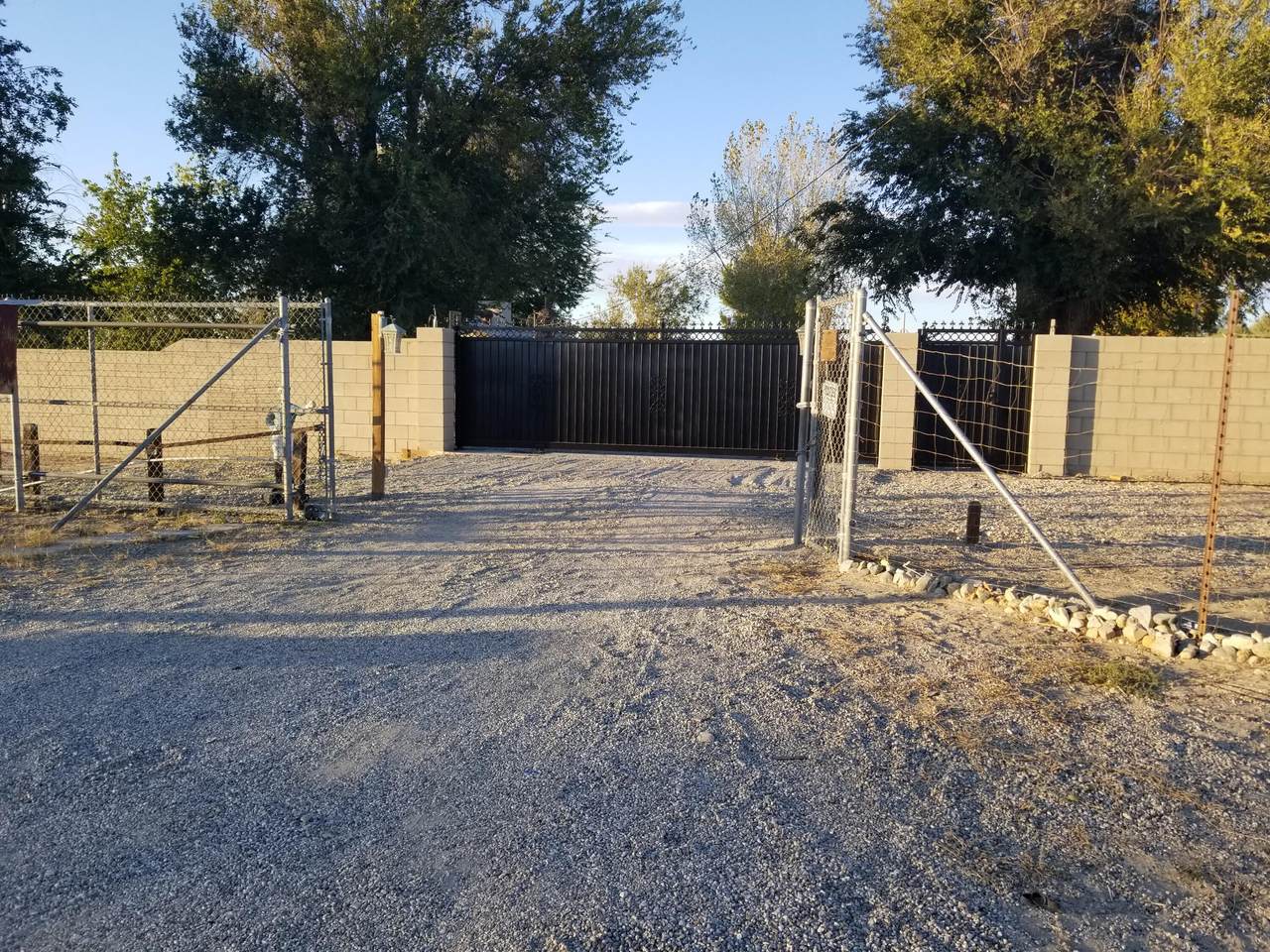 9215 Ave T - Photo 1