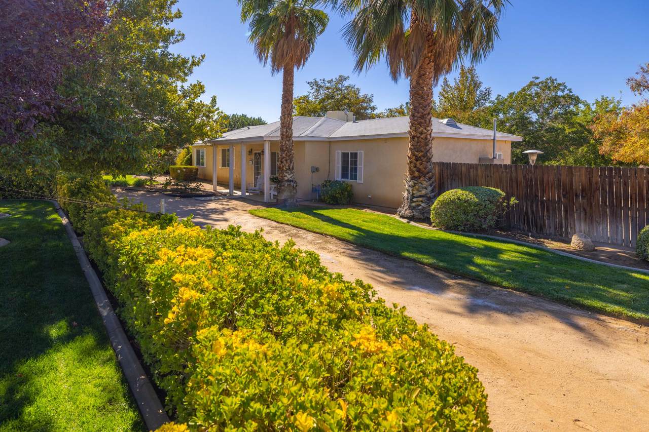 41017 16th Street - Photo 1