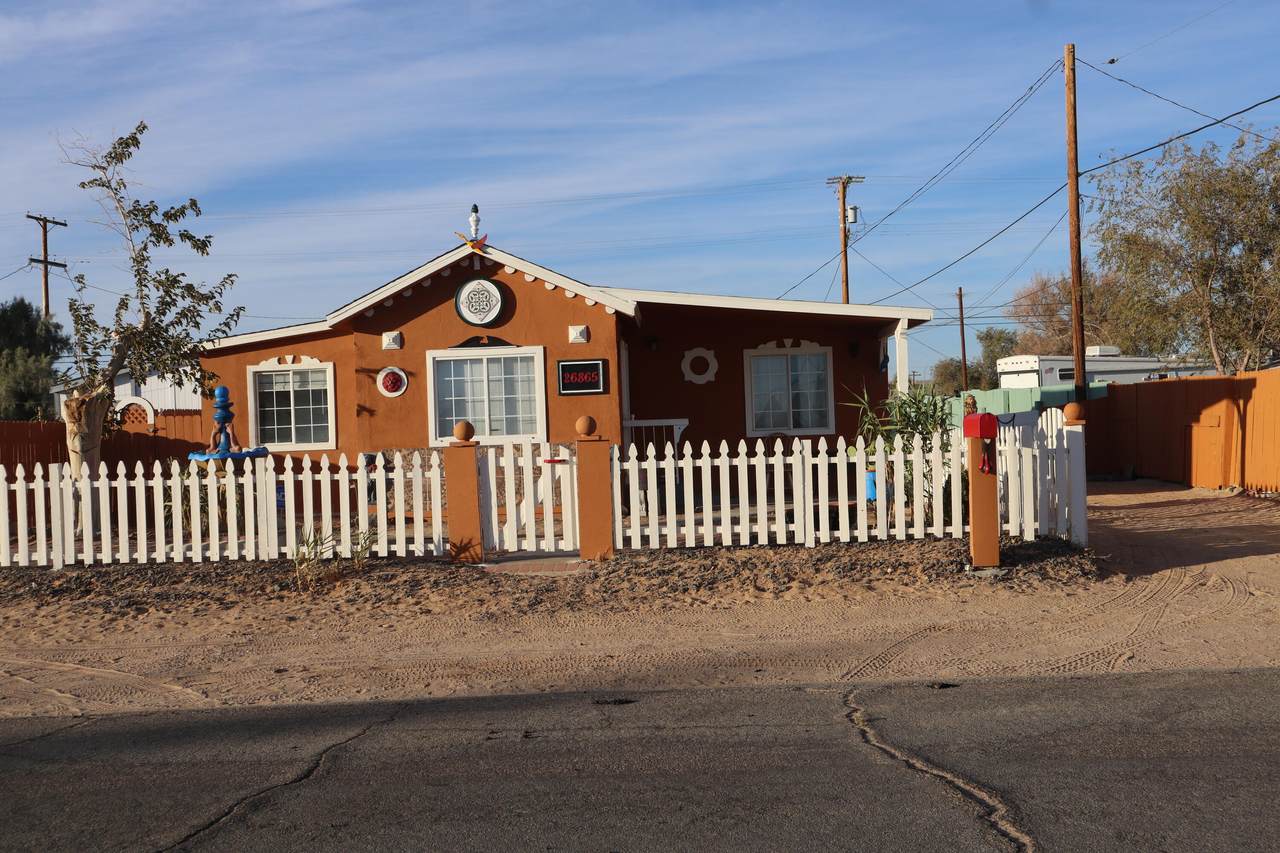 26865 Anderson Street - Photo 1