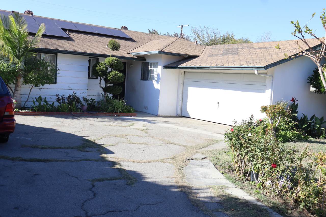 10435 Haskell Avenue - Photo 1