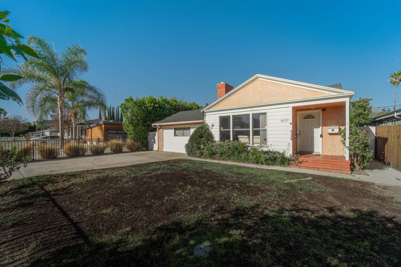 14537 Hesby Street - Photo 1