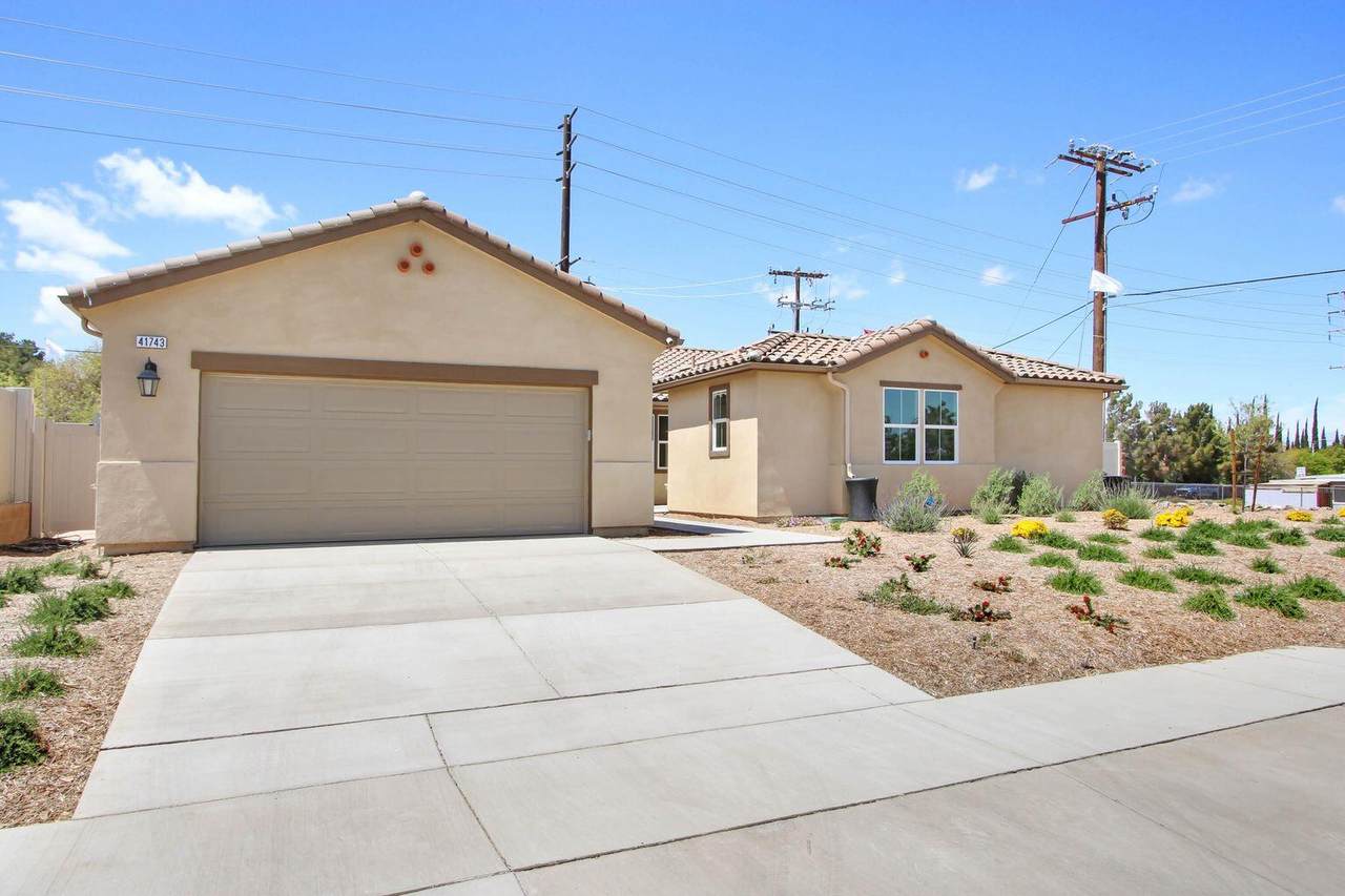 41743 Wayldan Court - Photo 1