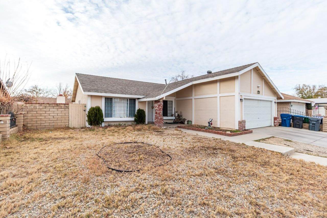 44005 Glenraven Road - Photo 1