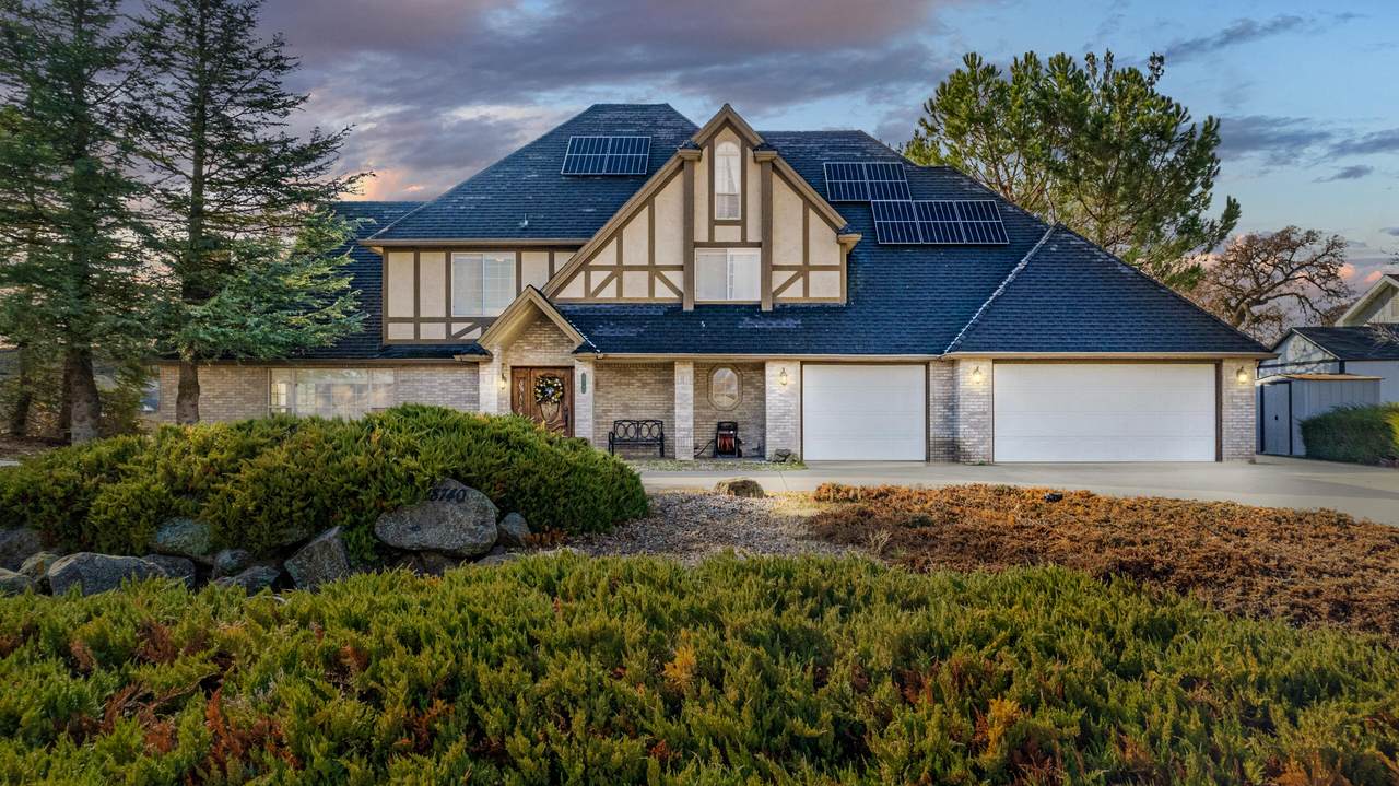 28740 Shannon Court - Photo 1