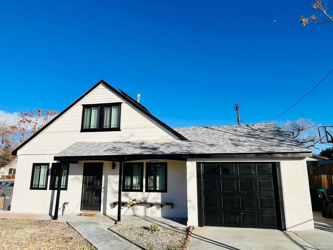 44330 Heaton Avenue - Photo 1