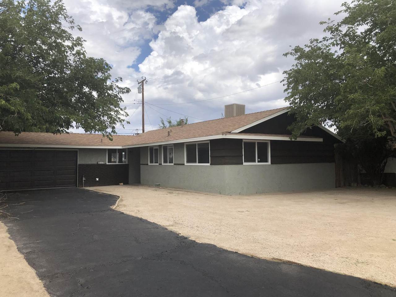 1247 R5 Avenue - Photo 1