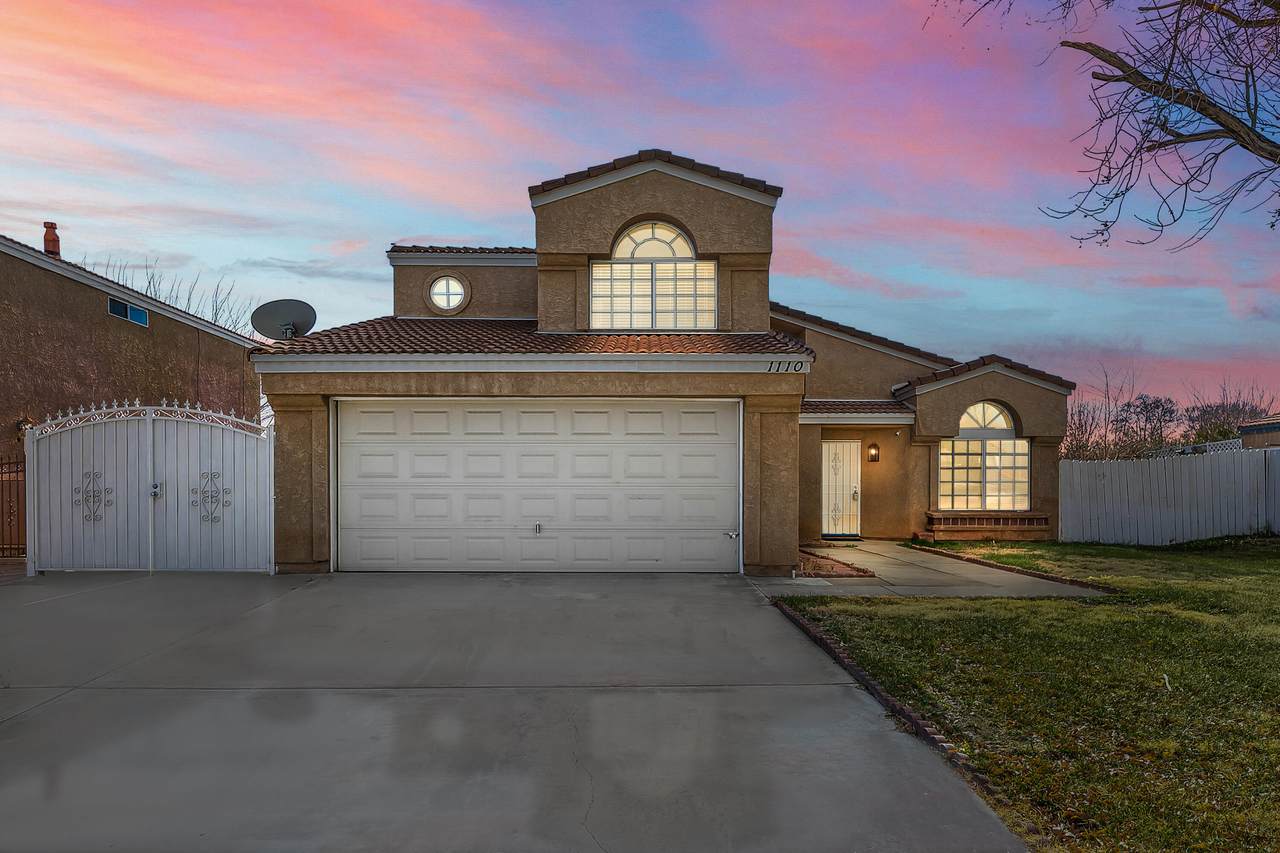 1110 Langhorn Street - Photo 1