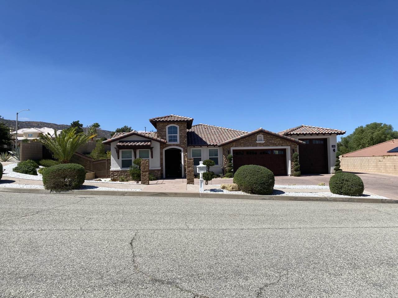 41531 Kinda Drive - Photo 1