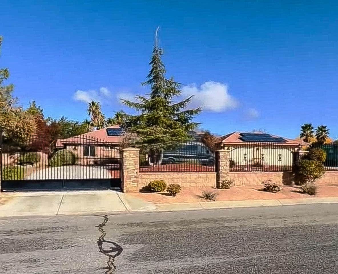 4023 Derby Circle - Photo 1