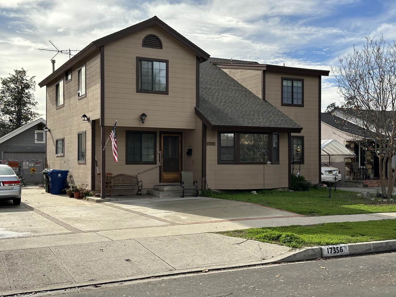 17356 Haynes Street - Photo 1