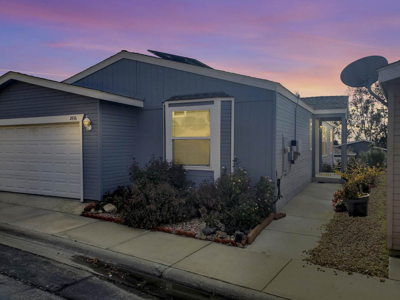2436 Summit View Drive - Photo 1