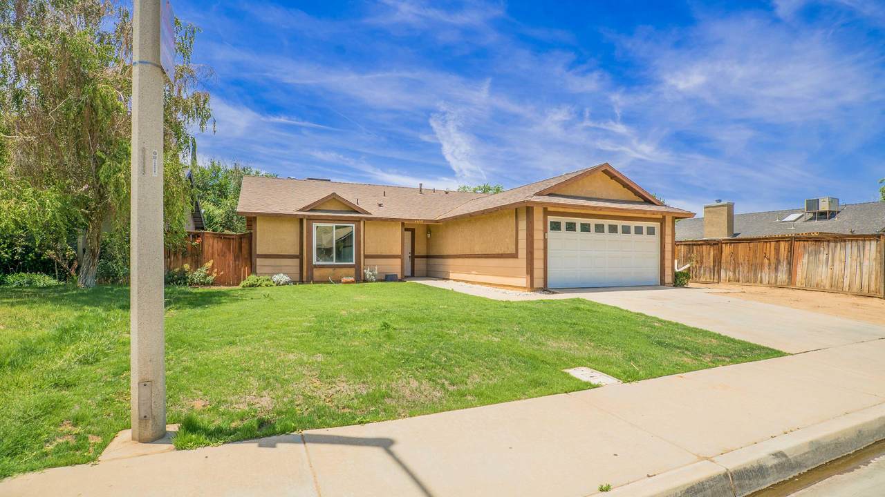 44149 Fenhold Street - Photo 1