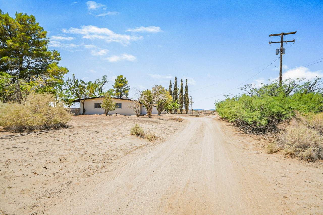 48903 120th Street - Photo 1