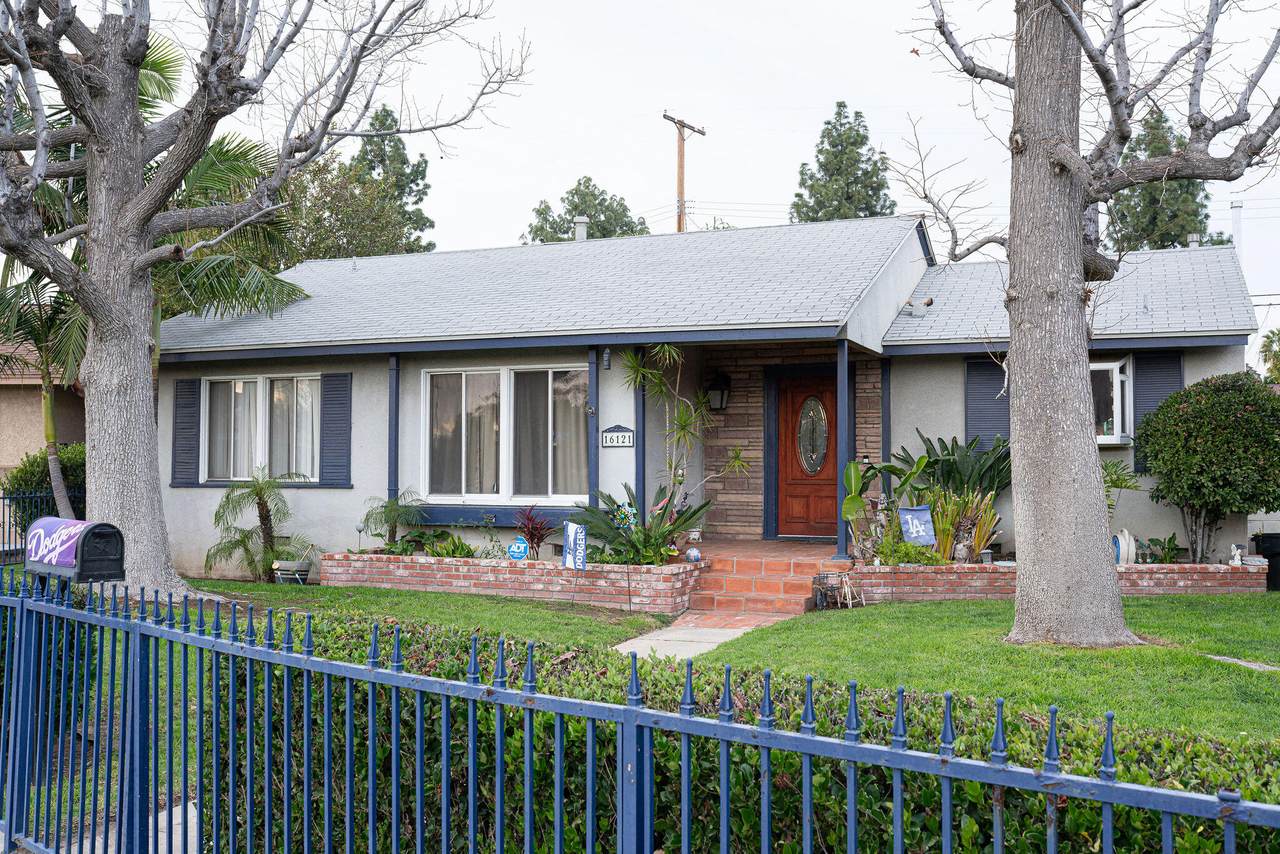 16121 Tuba Street - Photo 1