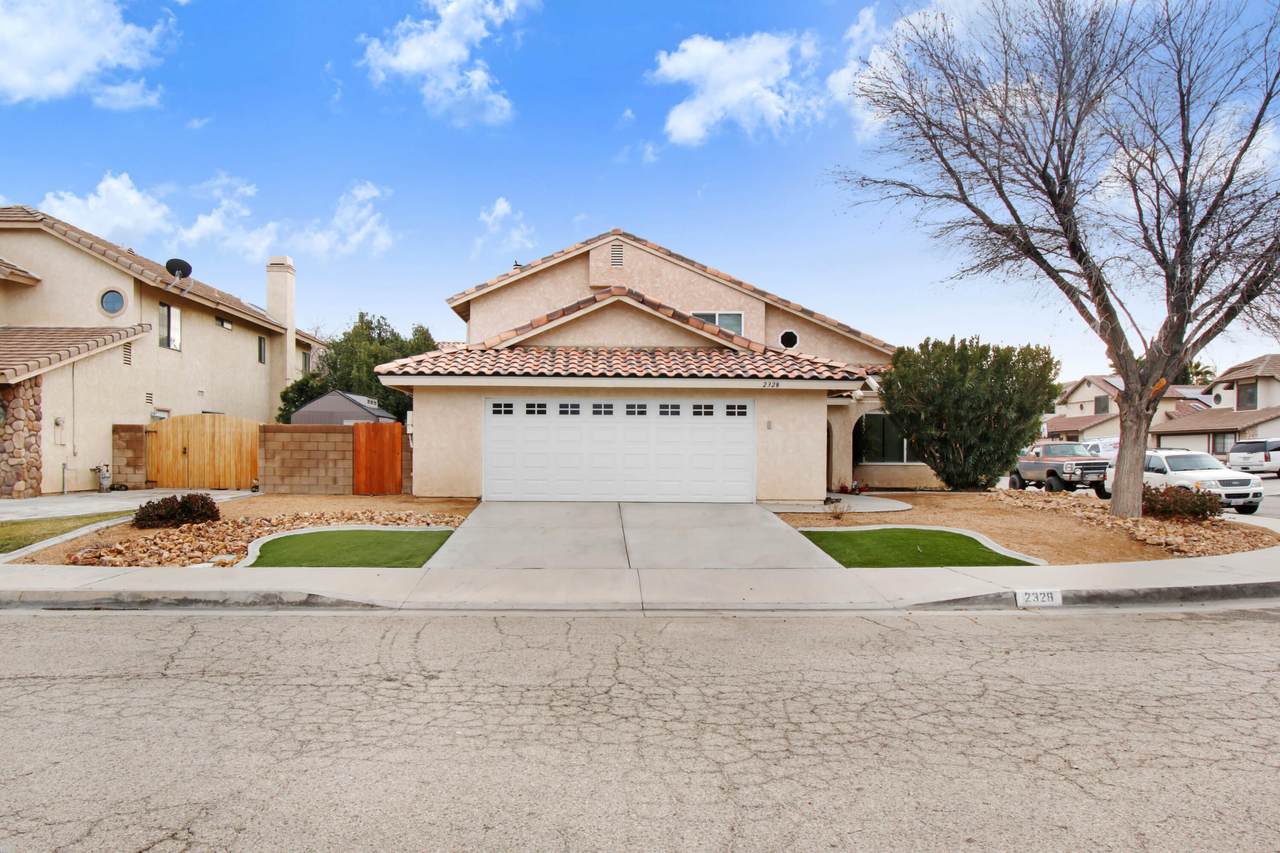 2328 Golden Lane - Photo 1