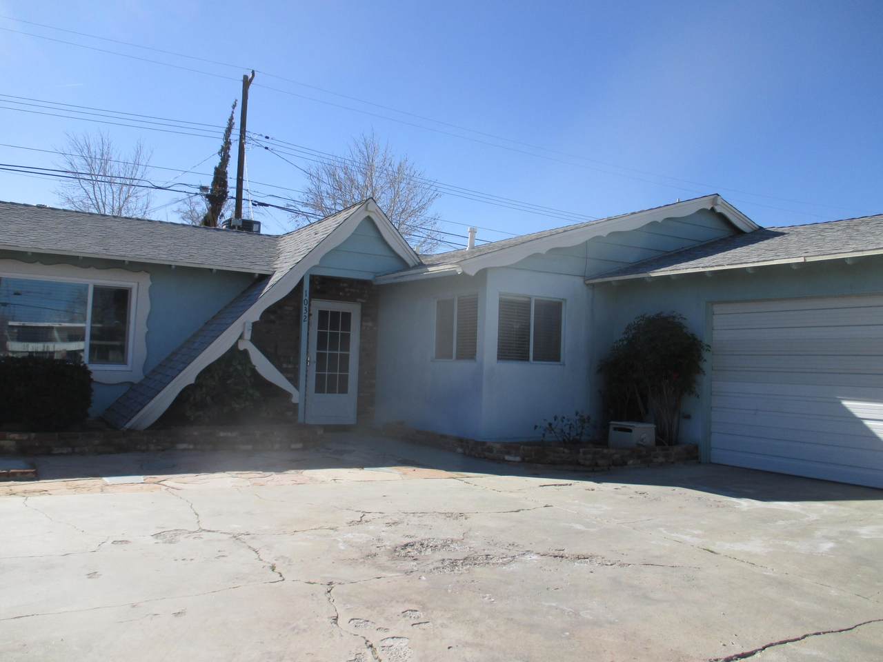1032 Ave J 9 - Photo 1