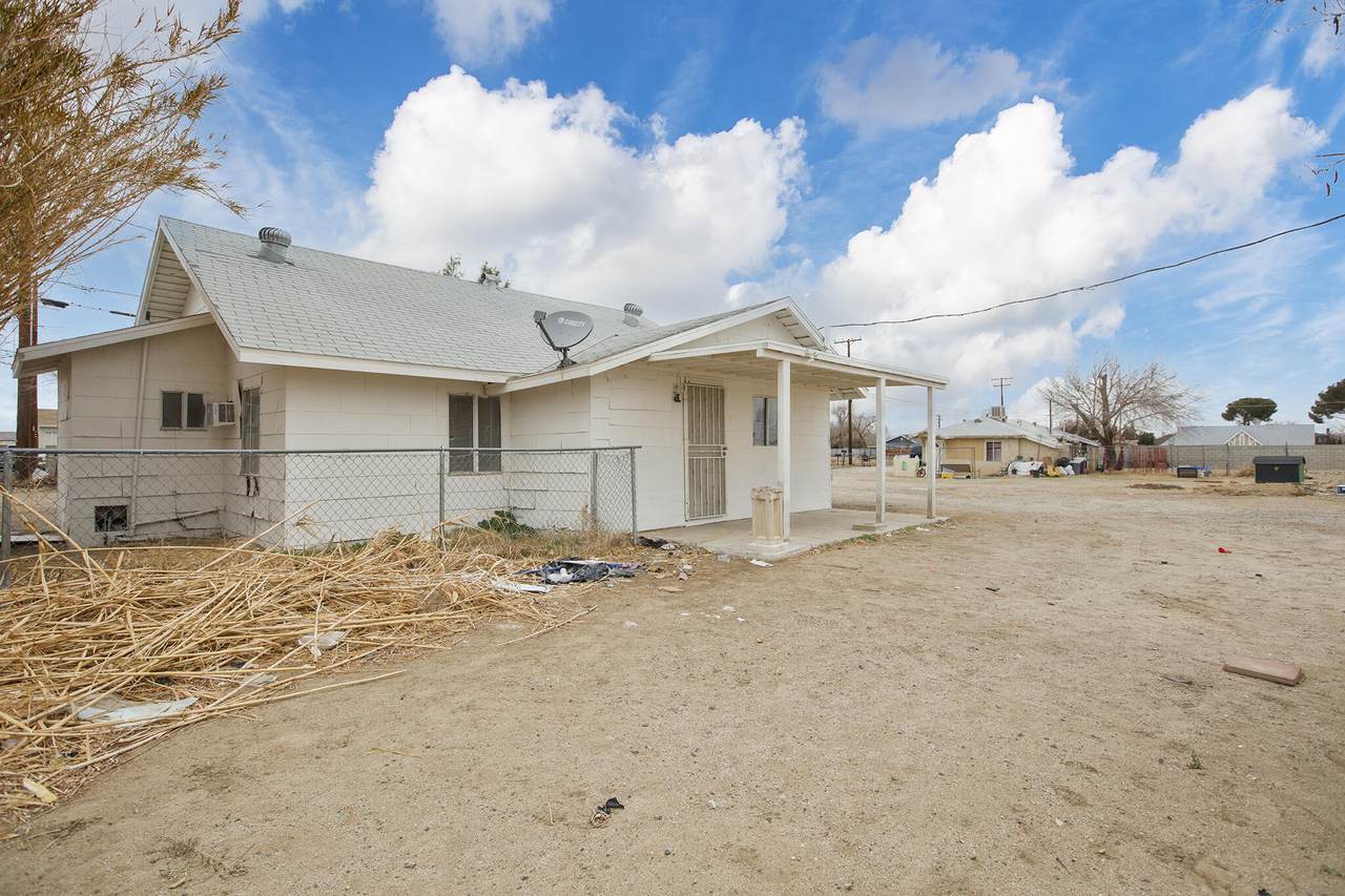 44704 16th Street - Photo 1