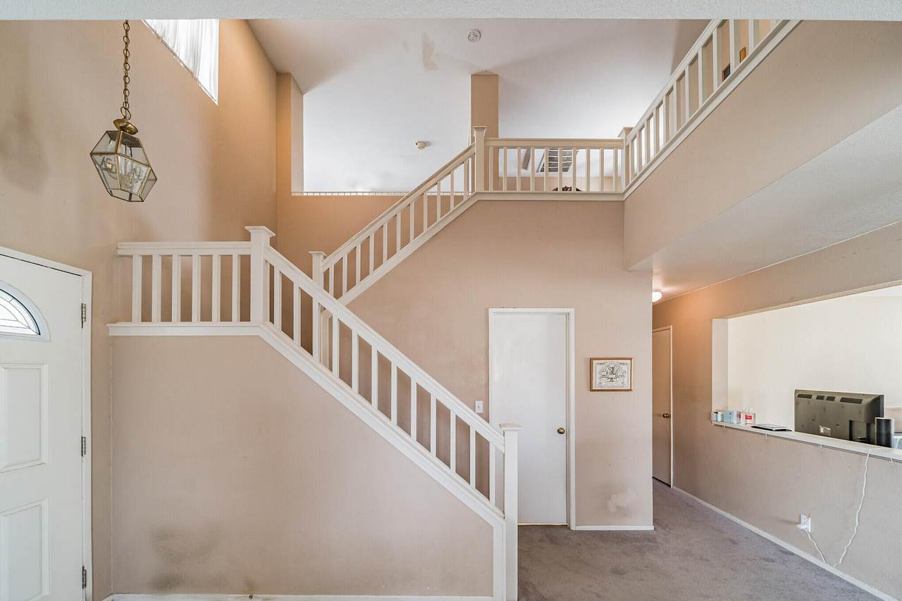 44217 Hampton Street - Photo 1