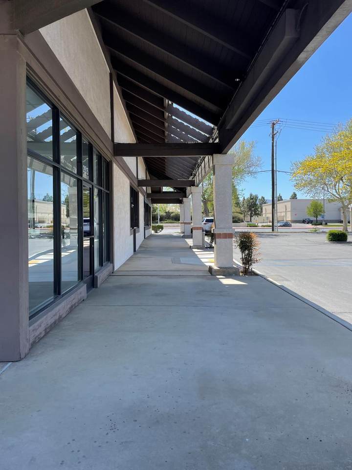 2815 Ave L - Photo 1