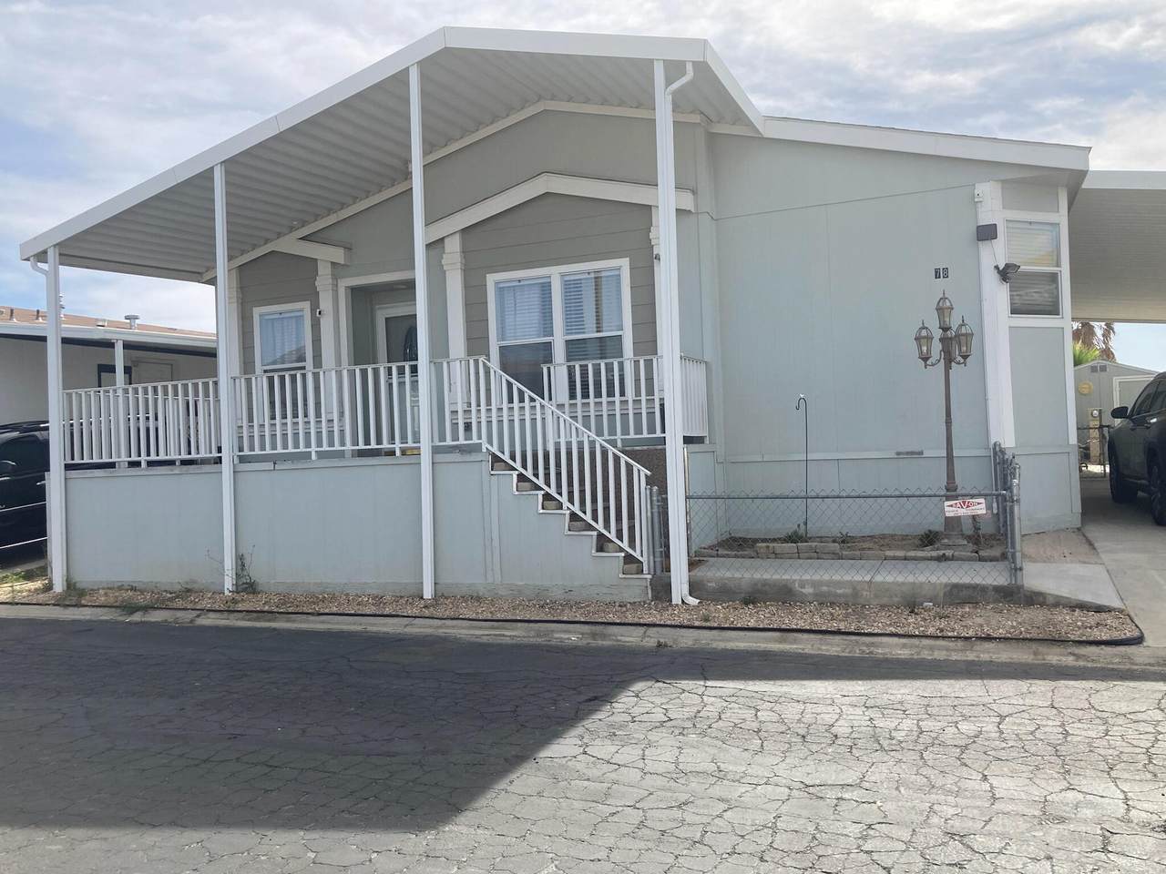 1550 20th Street - Photo 1