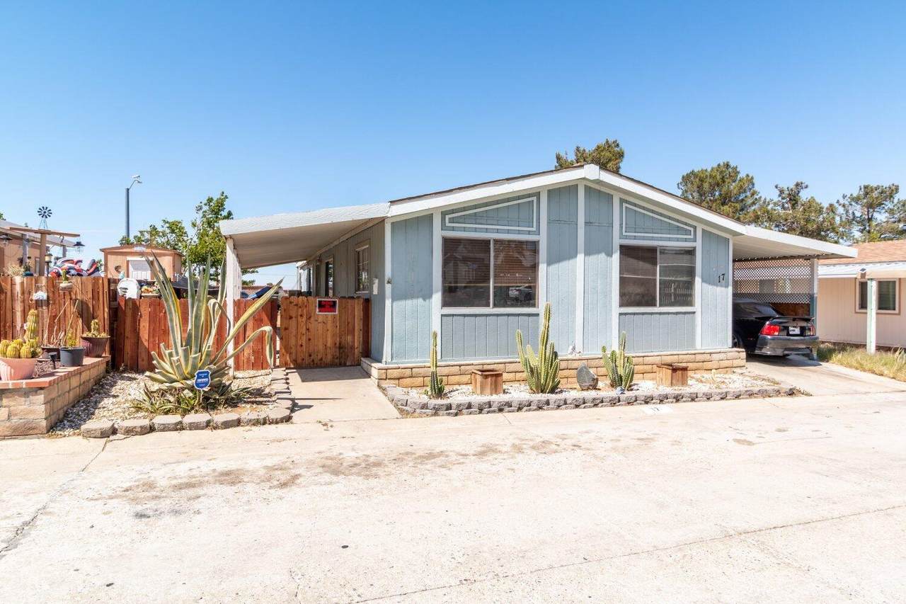 1030 E Ave S - Photo 1