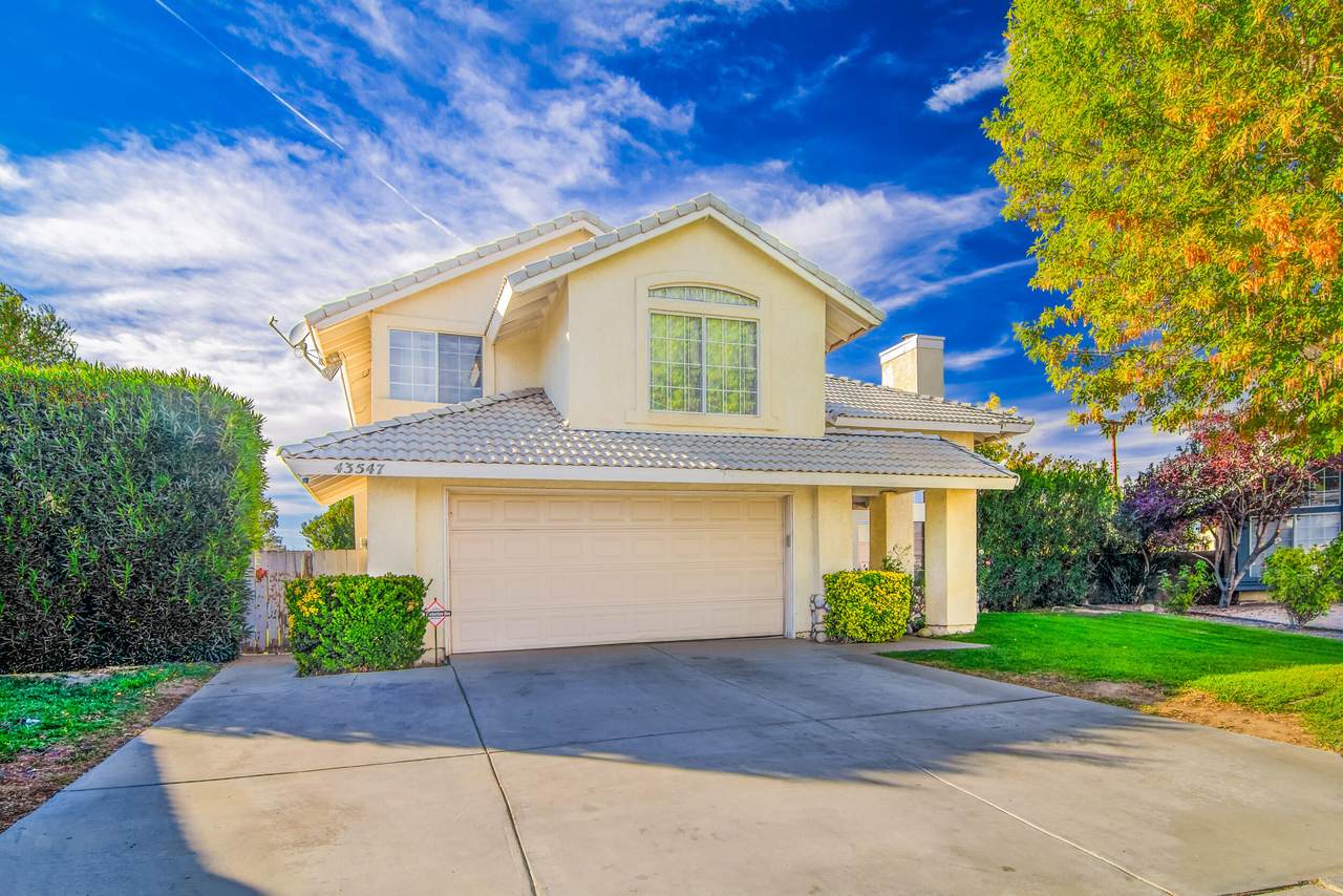 43547 Carpenter Drive - Photo 1