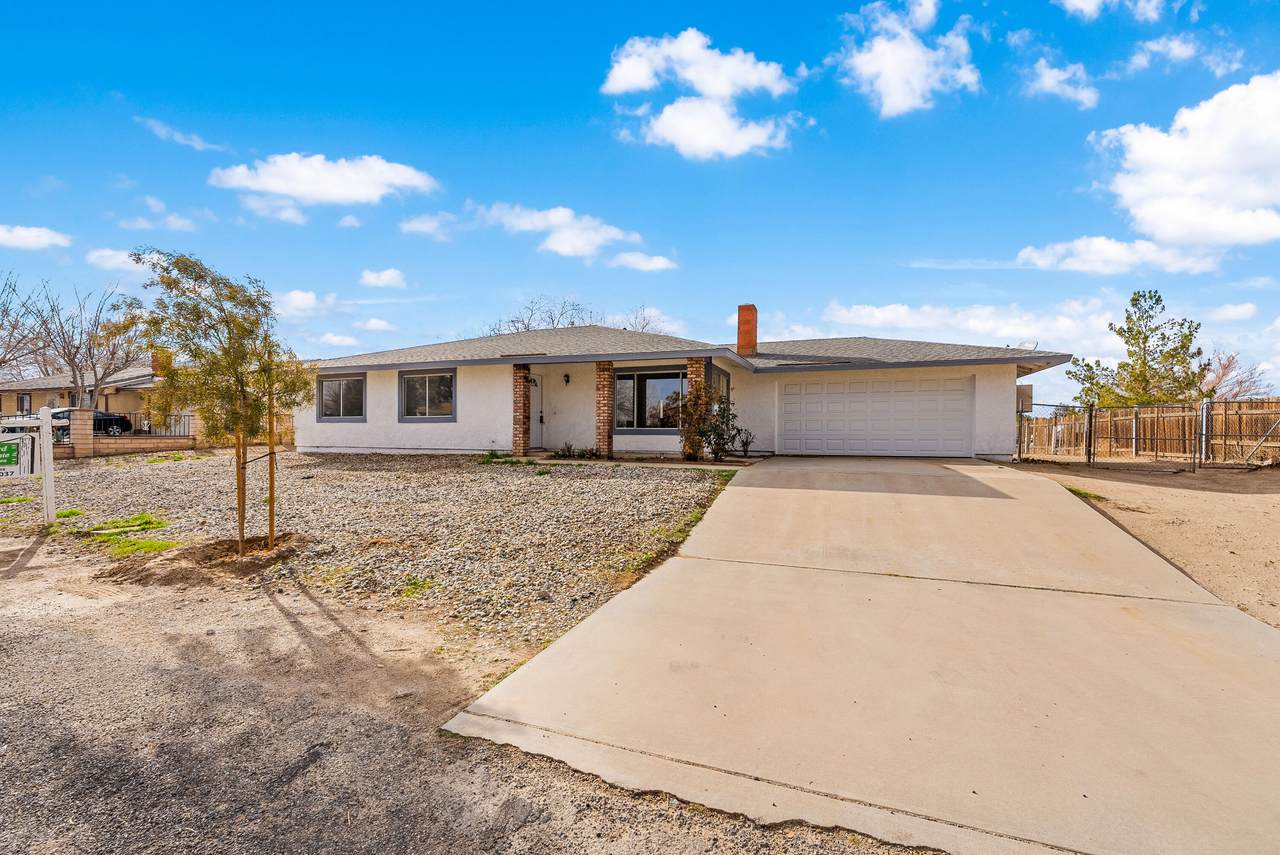 38531 159th Street - Photo 1