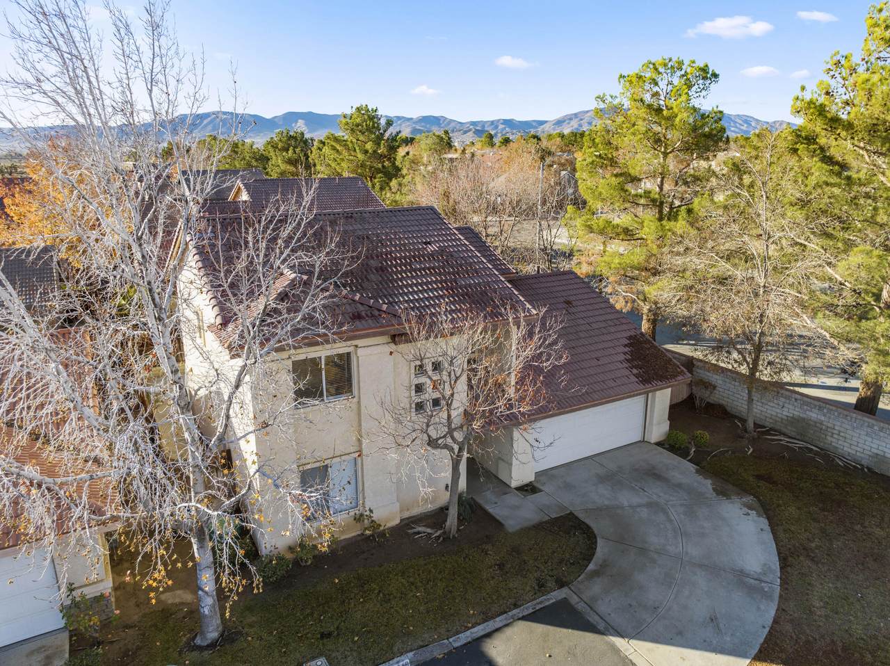 40149 Cantara Drive - Photo 1