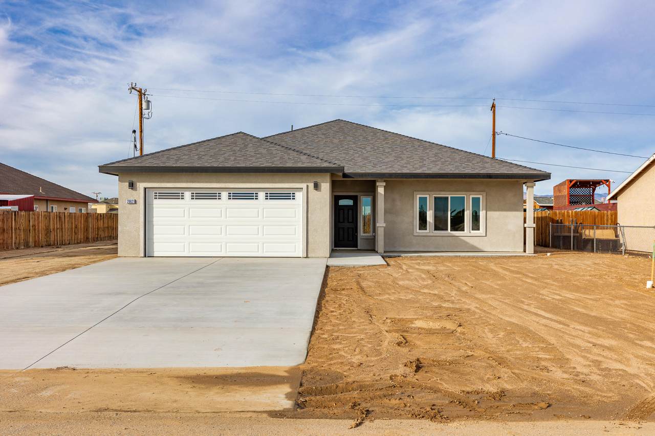 20621 94th Street - Photo 1