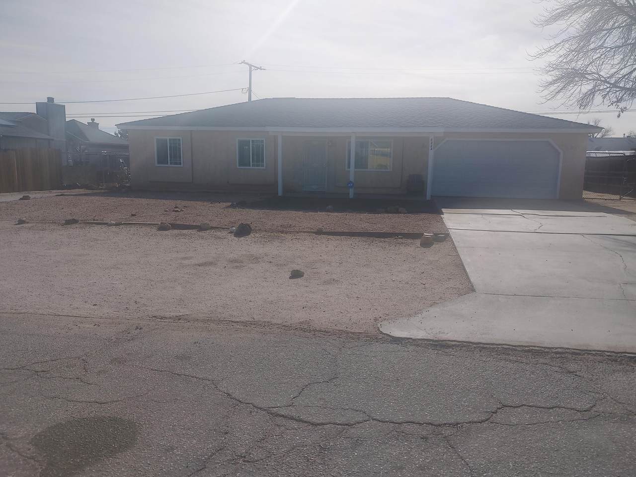 8424 Fernwood Avenue - Photo 1