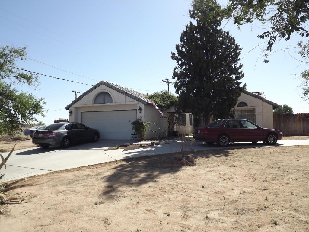 8348 Viburnum Avenue - Photo 1