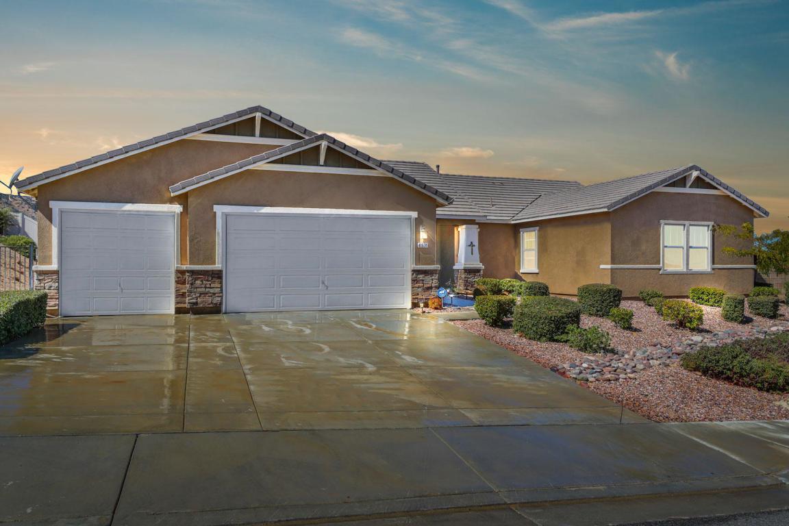 41631 Sherry Way - Photo 1