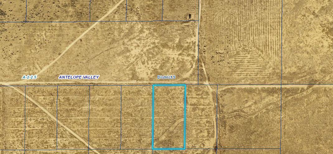 F8 Vic 85th W - Photo 1