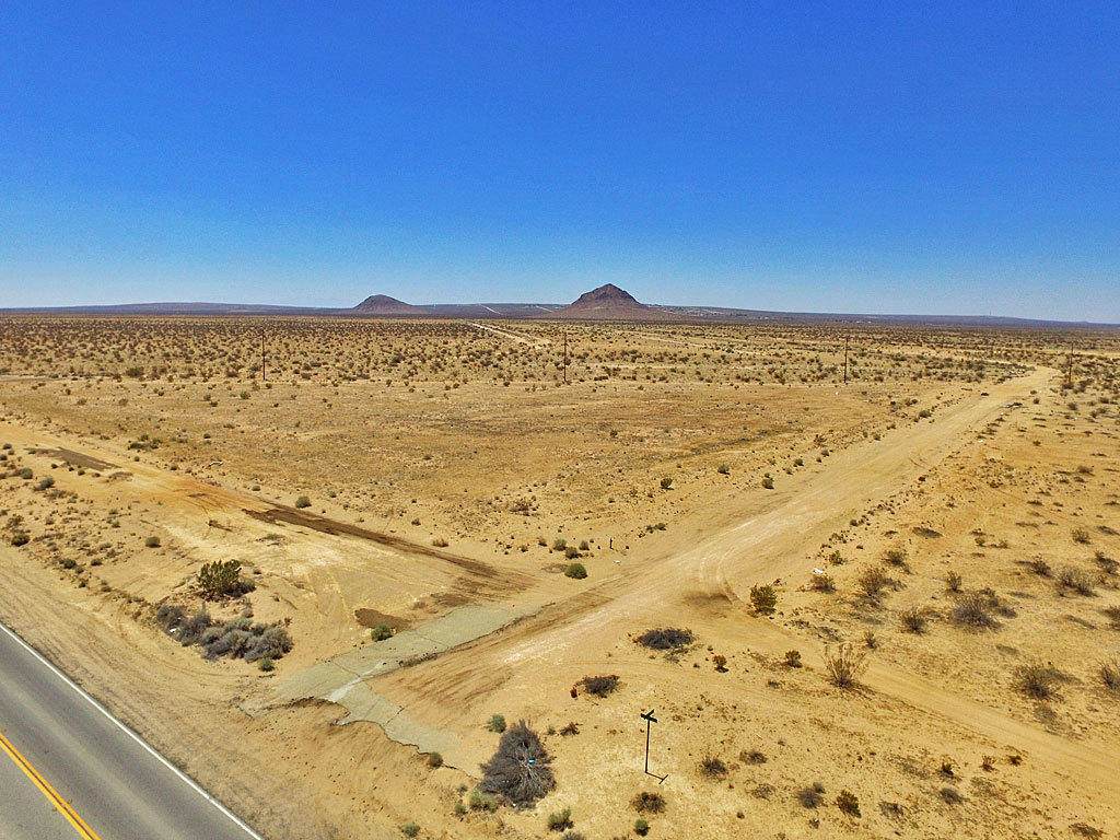 California City Boulevard - Photo 1