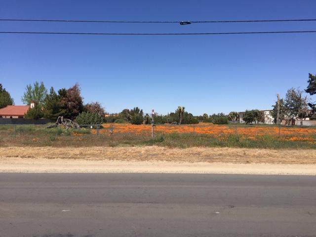 Avenue O And 26th Street West - Photo 1