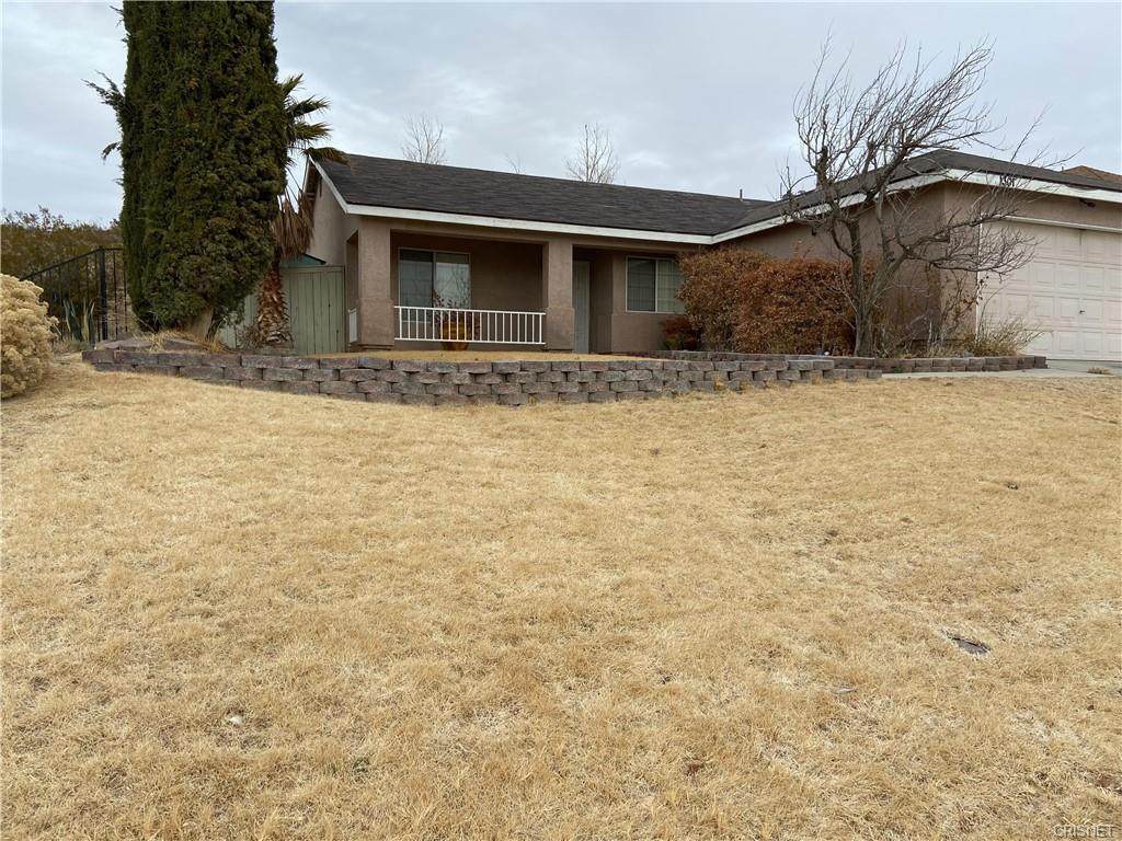 1301 Bradford Avenue - Photo 1