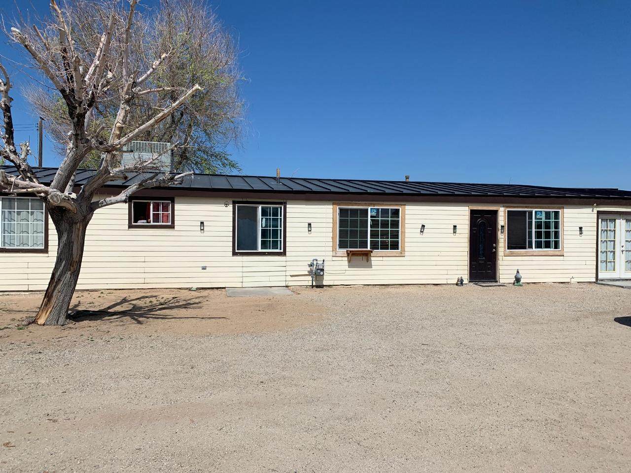 1635 Ave N 12 - Photo 1