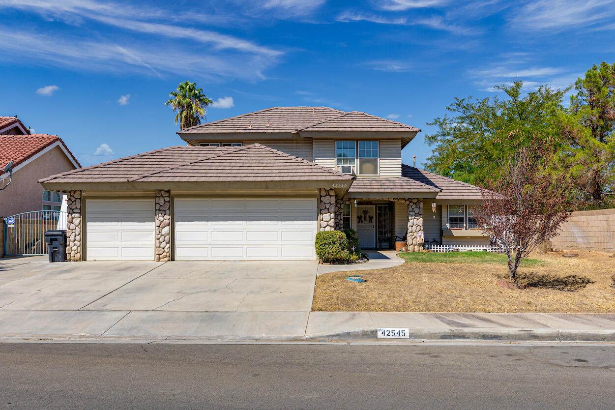 42545 Carriage Way - Photo 1